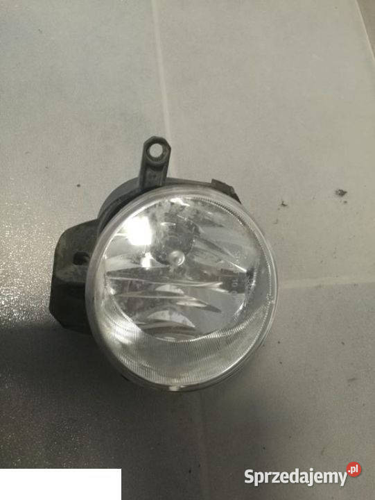 TOYOTA YARIS 2013 HALOGEN PRAWY PRZEDNI Kozubszczyzna