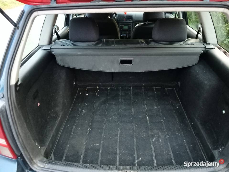 Sprzedam golfa 4 kombi 19 TDI 2003 automat 272333km Starogard Gdański