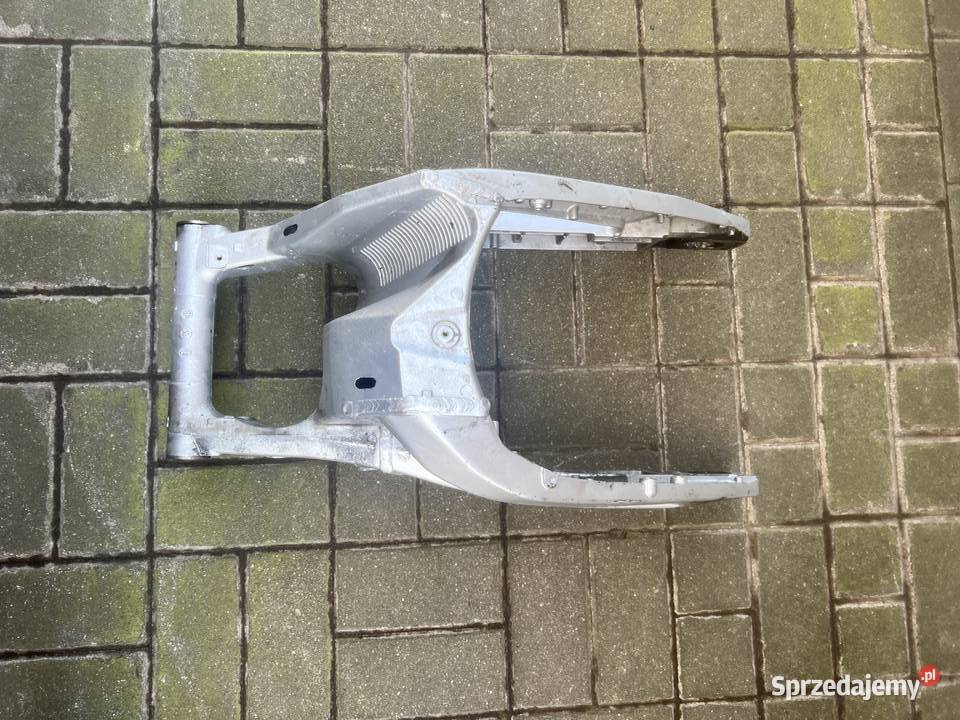 Wahacz Suzuki GSR 600 wielkopolskie Grabów nad Prosną