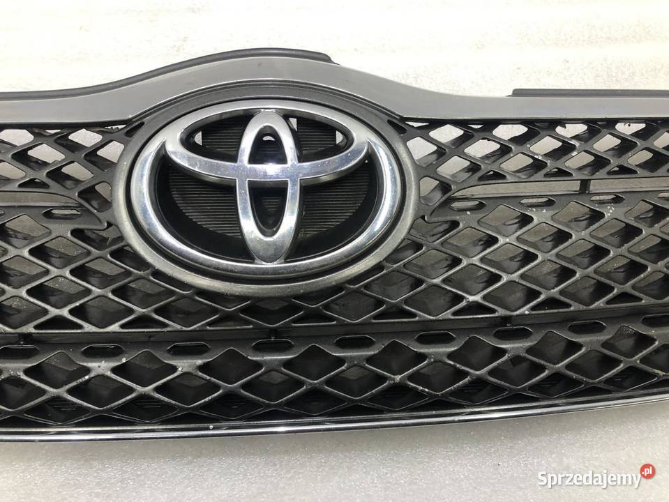 GRILL ATRAPA TOYOTA COROLLA E12 E120 531111A480