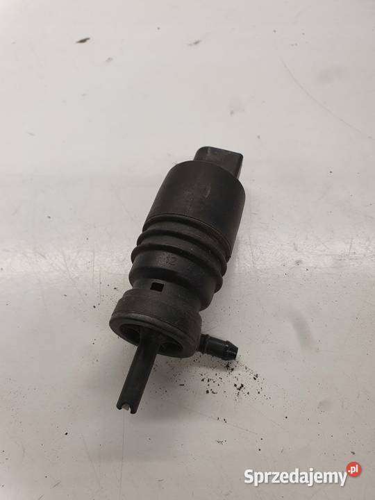 POMPKA SPRYSKIWACZY AUDI VW SKODA 1J5955651 Przystajń