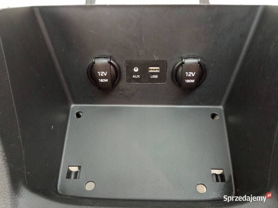 TUNEL ŚRODKOWY PODŁOKIETNIK SKÓRA AUX USB świętokrzyskie sprzedam