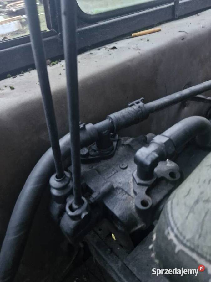 Rozdzielacz ostrówek k162 ursus przedni Barlinek