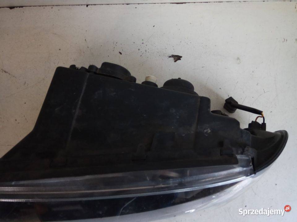LAMPA LEWY PRZÓD OCTAVIA I YU3X13B181AA Włoszczowa