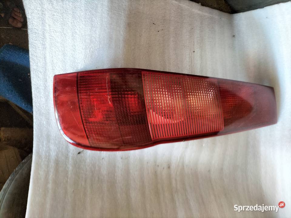 PUNTO 1 LAMPA TYŁ TYLNA PRAWA osobowe Kamień-Kolonia