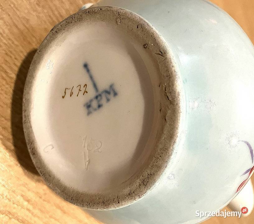 Zabytkowy mlecznik porcelanowy kolekcjonerski mazowieckie