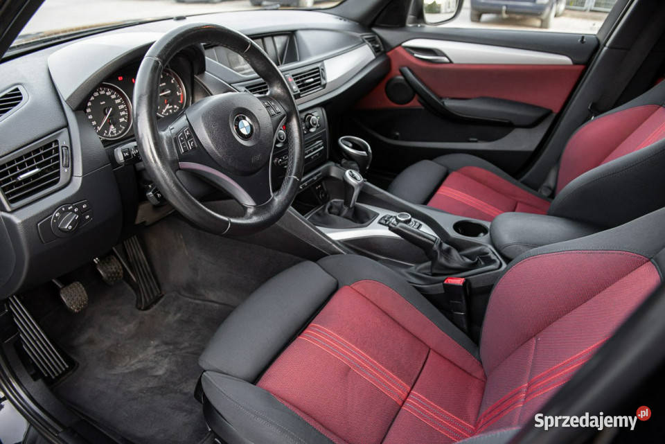 BMW X1 Manual 20d 177 xDrive Super Stan Opłacona elektrochrom. lusterko wst. Zwoleń sprzedam
