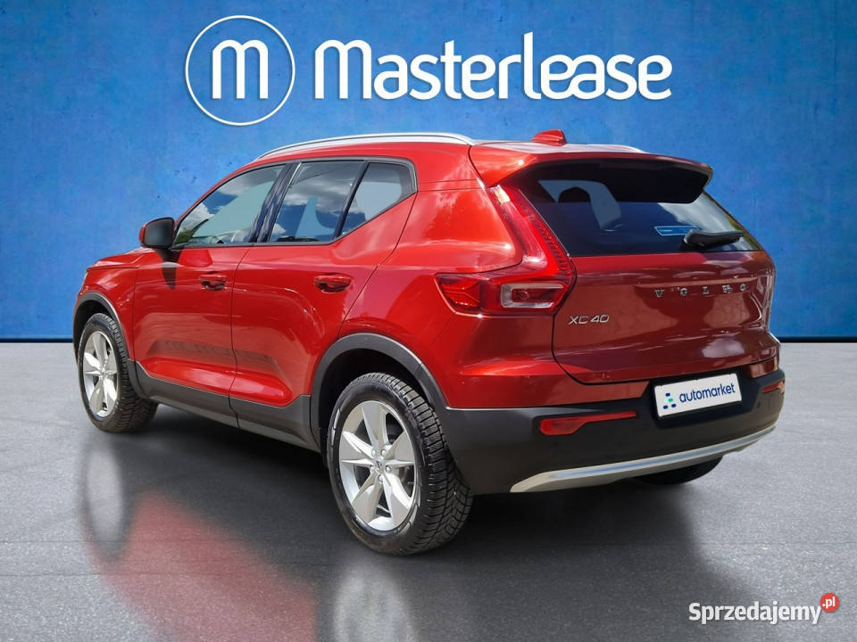 Volvo XC 40 B3 Core Z Polskiego Salonu Faktura światła LED Warszawa