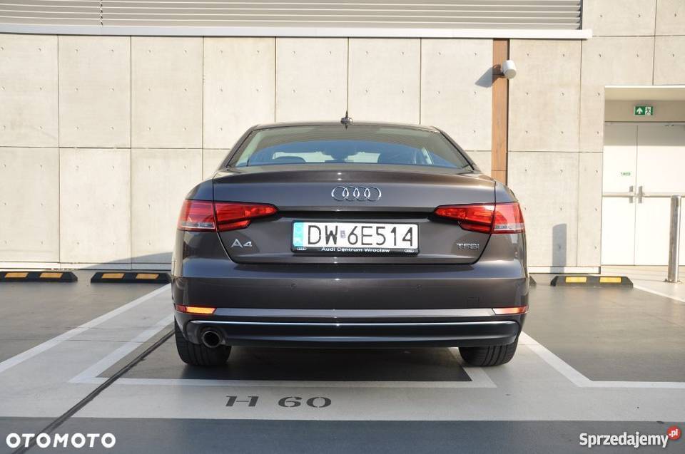 Audi A4 salon Pierwszy właściciel bezwypadkowy dolnośląskie Wrocław
