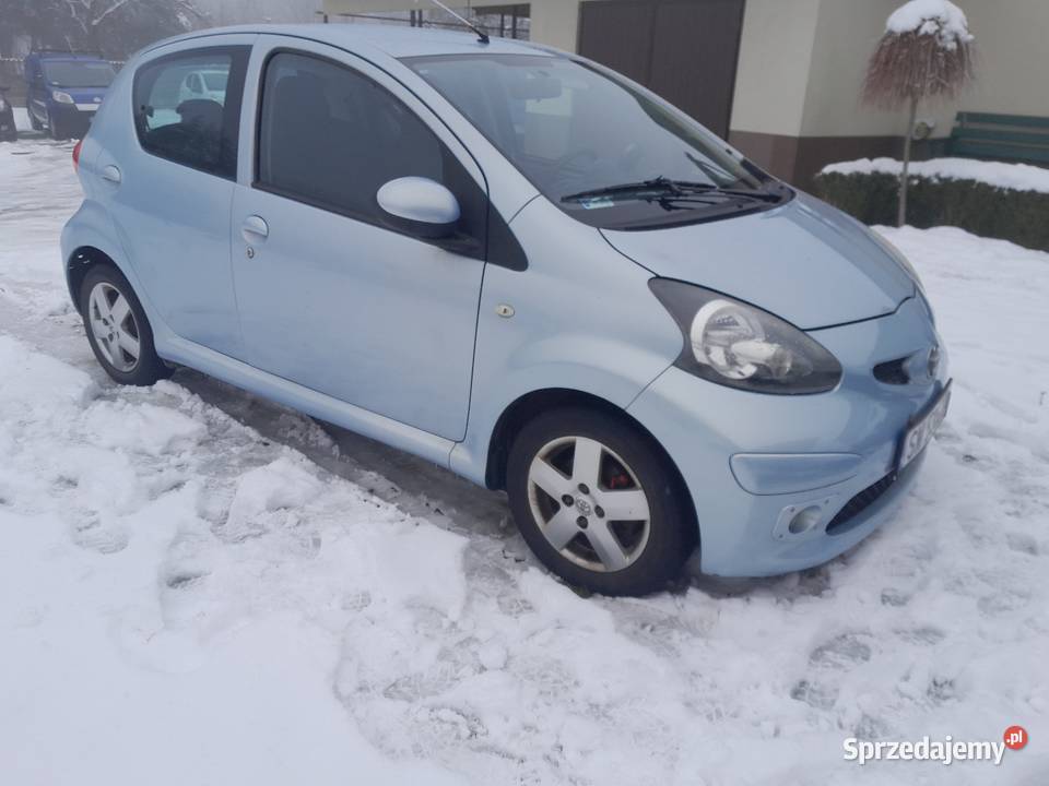 Toyota Aygo 10 Benzyna Klima Stan Rok produkcji 2005 sprzedam