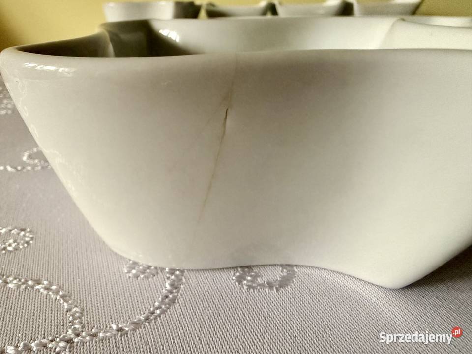 Zestaw porcelanowych salaterek i pater falistych Wyposażenie wnętrz śląskie Czerwionka-Leszczyny