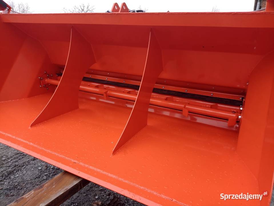 MetalTechnik Posypywarka 200 MTS Krosno sprzedam