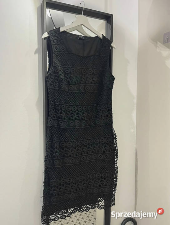 Czarna koronkowa mini sukienka na formalne Łódź