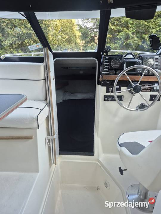 Jacht motorowy Bayliner 2159 Mercruiser 57 Tomaszów Mazowiecki sprzedam
