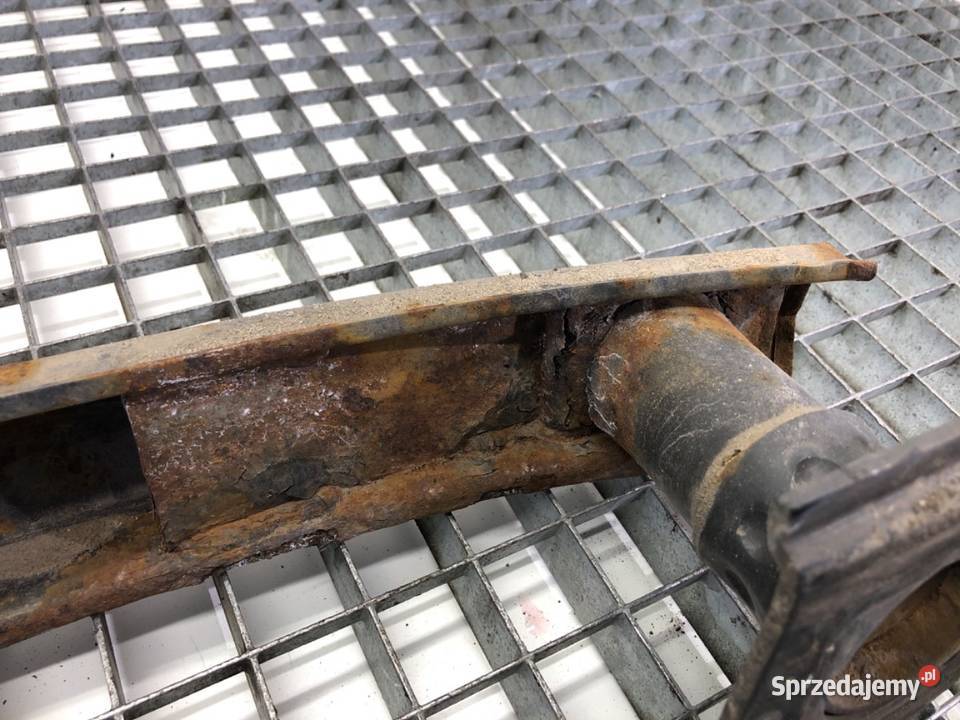 BELKA ZDERZAKA TYŁ OPEL CORSA E Hatchback