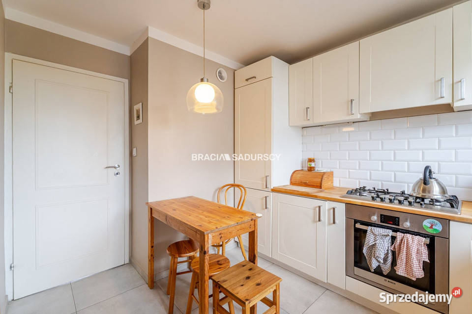 Mieszkanie do sprzedania Kraków 7322m2 3 pokoje Piętro 2