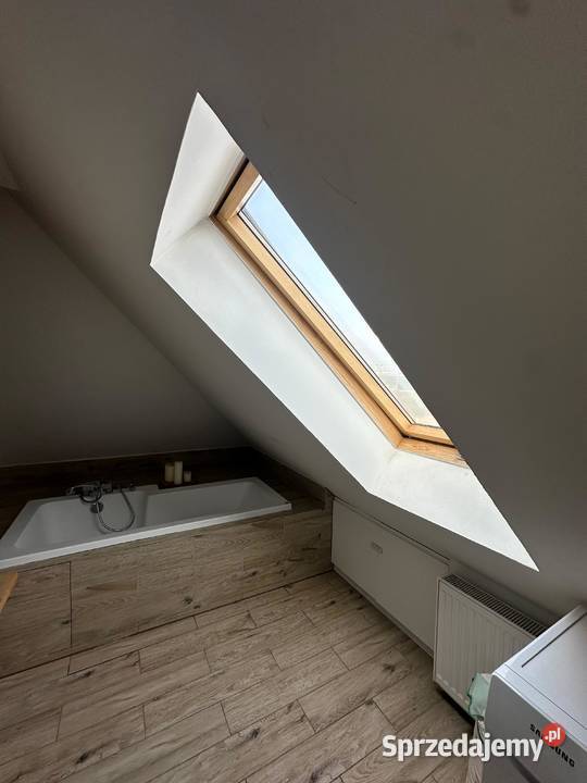 Klimatyczne mieszkanie na poddaszu