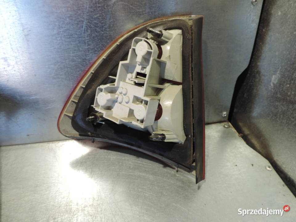 BMW E46 LIFT KOMBI LAMPA LEWY TYŁ Nowy Sącz