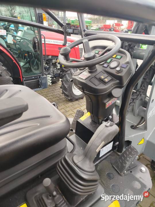 Ładowarka Giant G2300 HD przegubowa 4x4 Maszyny rolnicze Piotrków Trybunalski
