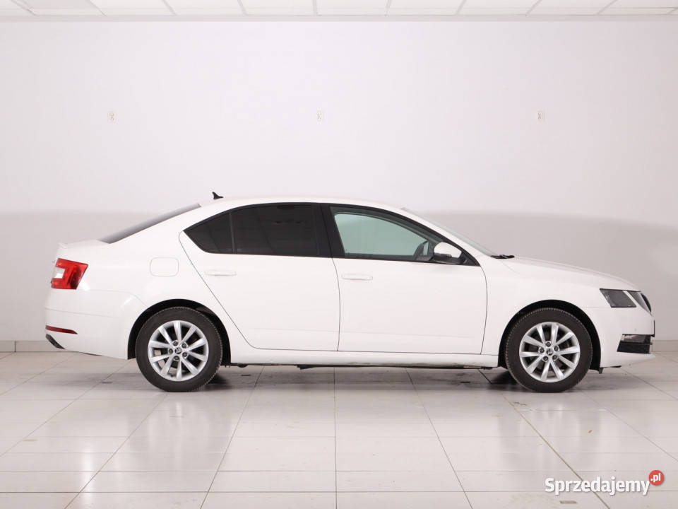 Skoda Octavia 15 TSI radio Piaseczno