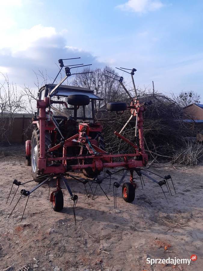 Przetrząsarka Przewracarka Pająk Karuzela Fella Zgrabiarki i przetrząsacze sprzedam