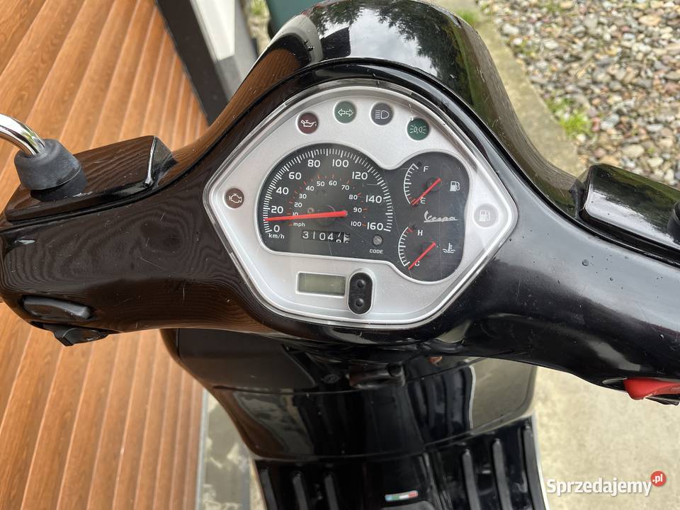 Skuter Vespa 125 gts 2015 rejestracja 50 Nowy Sącz