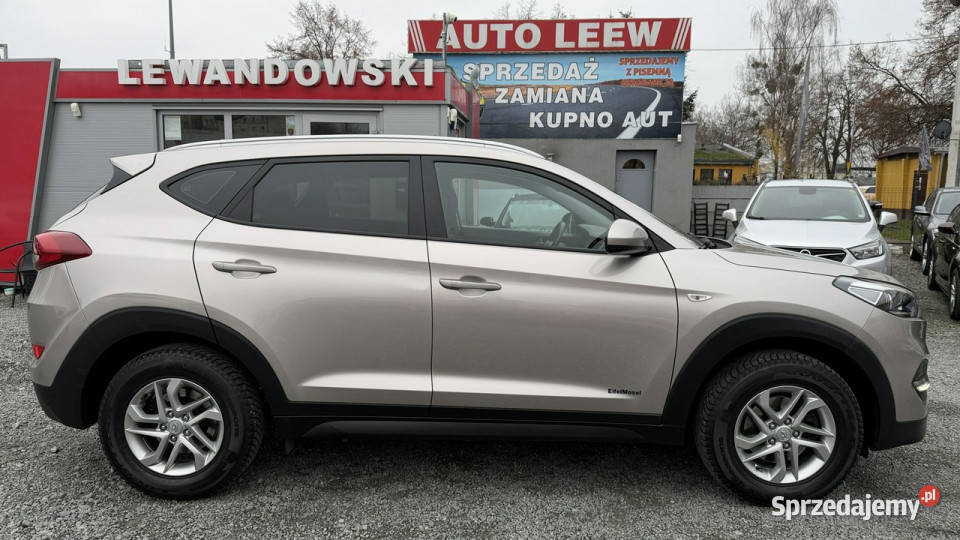 Hyundai Tucson Benzyna Zarejestrowany wielofunkcyjna kierownica Elbląg