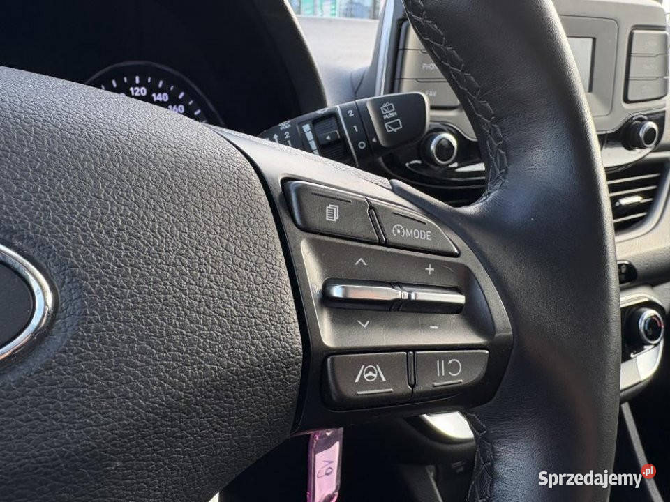 HYUNDAI i30 2020r Salon 109KM