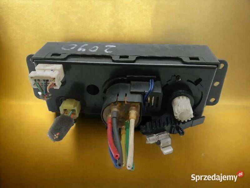 PANEL NAWIEWU Daewoo Nubira II 19972004