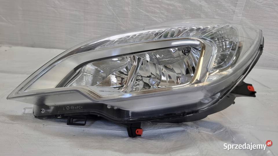 Lampa przednia lewa OPEL MERIVA B EUROPA sprzedam