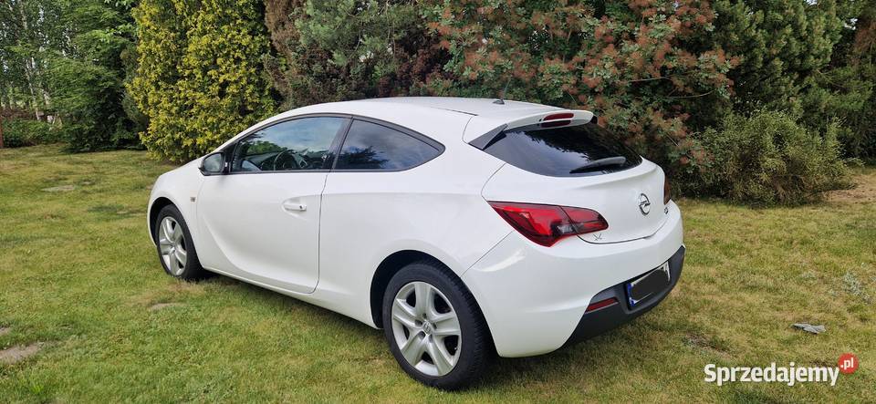 Opel Astra J GTC Astra