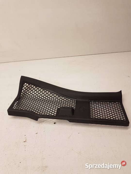 PODSZYBIE PLASTIKOWE AUDI A4 B8 A5 8T 8T1863051 Karoseria śląskie Przystajń