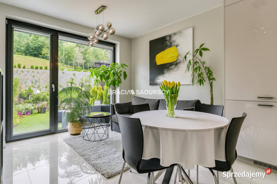 Mieszkanie 81m2 4 pokoje Myślenice własność