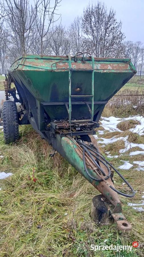 sprzedam rozrzutnik wapna piaskarka solarka Olesno