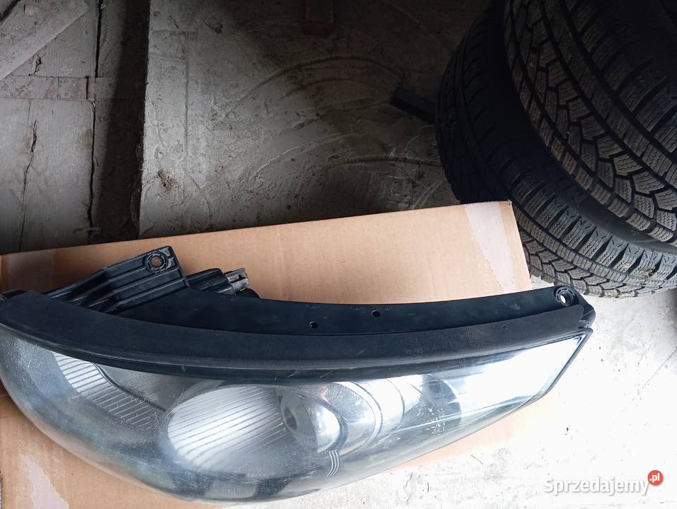 Lampa przednia lewa Hyundai ix35 lewe Annopol sprzedam