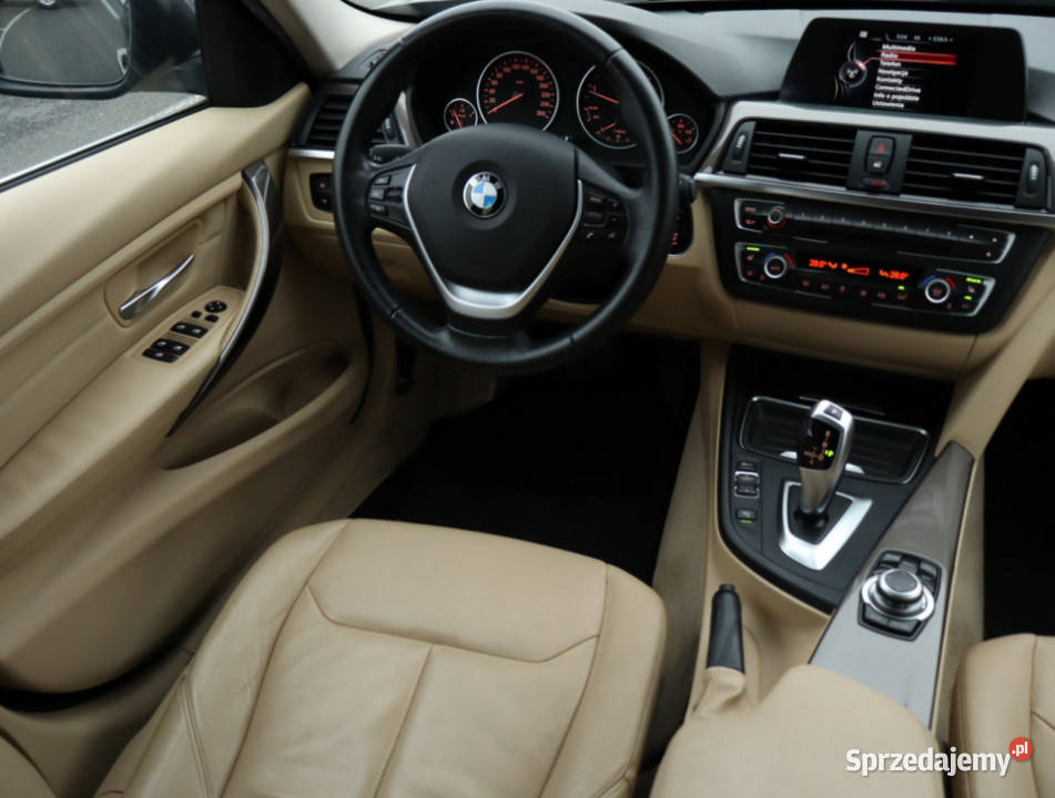 BMW 3 318 d Rok produkcji 2015 lubelskie Lublin