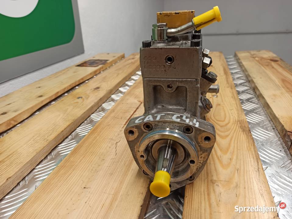 Pompa wtryskowa CAT C44 3240532 Wilkowo sprzedam