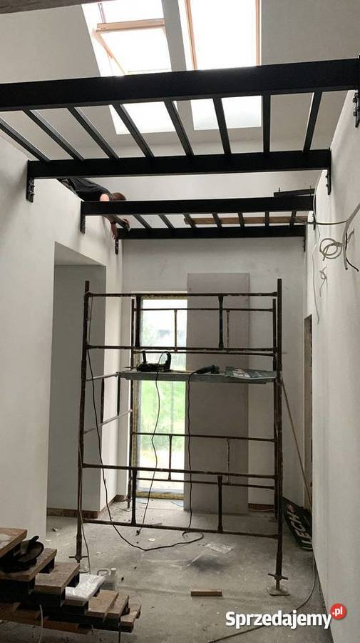 ANTRESOLA NA WYMIAR METALOWA PROJEKT MONTAŻ Wykończenie