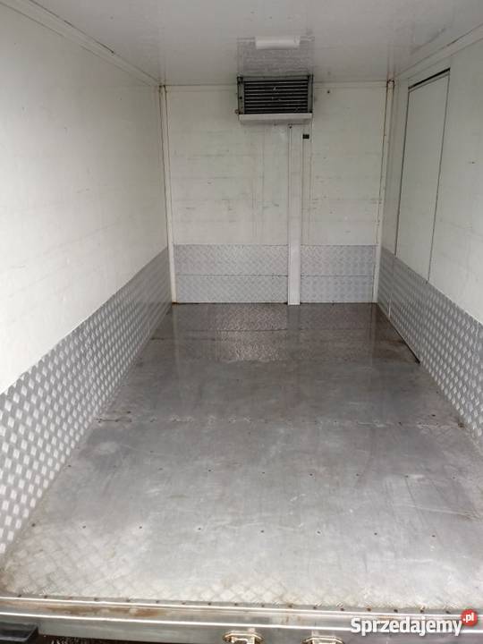 chłodnia izoterma Szczytno