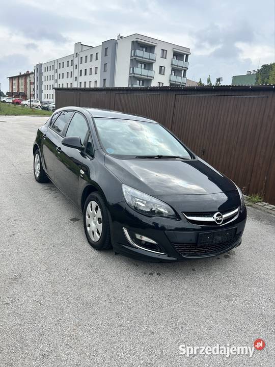 Opel Astra 14 turbo 140 2013 małopolskie Słomniki