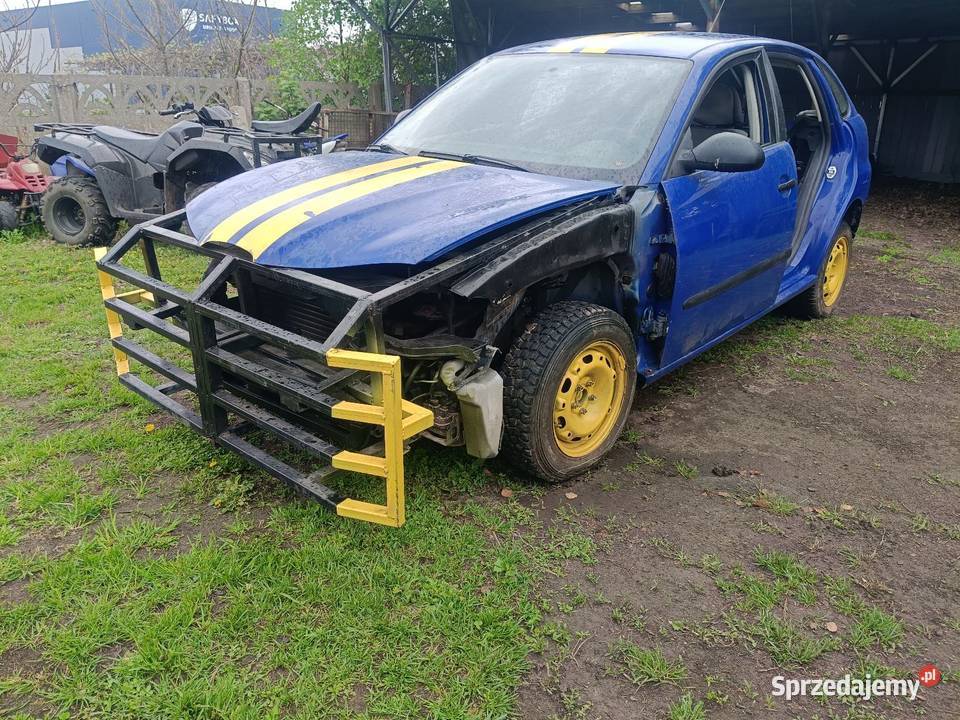 Auto na wrak race uszkodzony Gostynin sprzedam