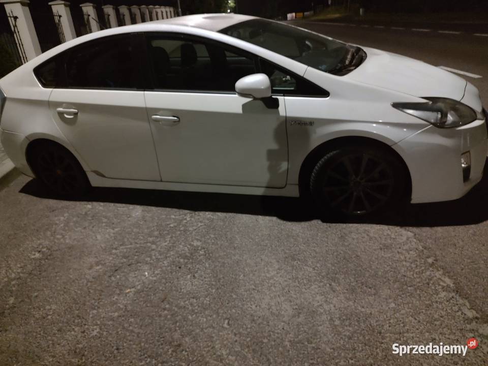 Toyota Prius III hybryda lpg nieuszkodzony Jarosław