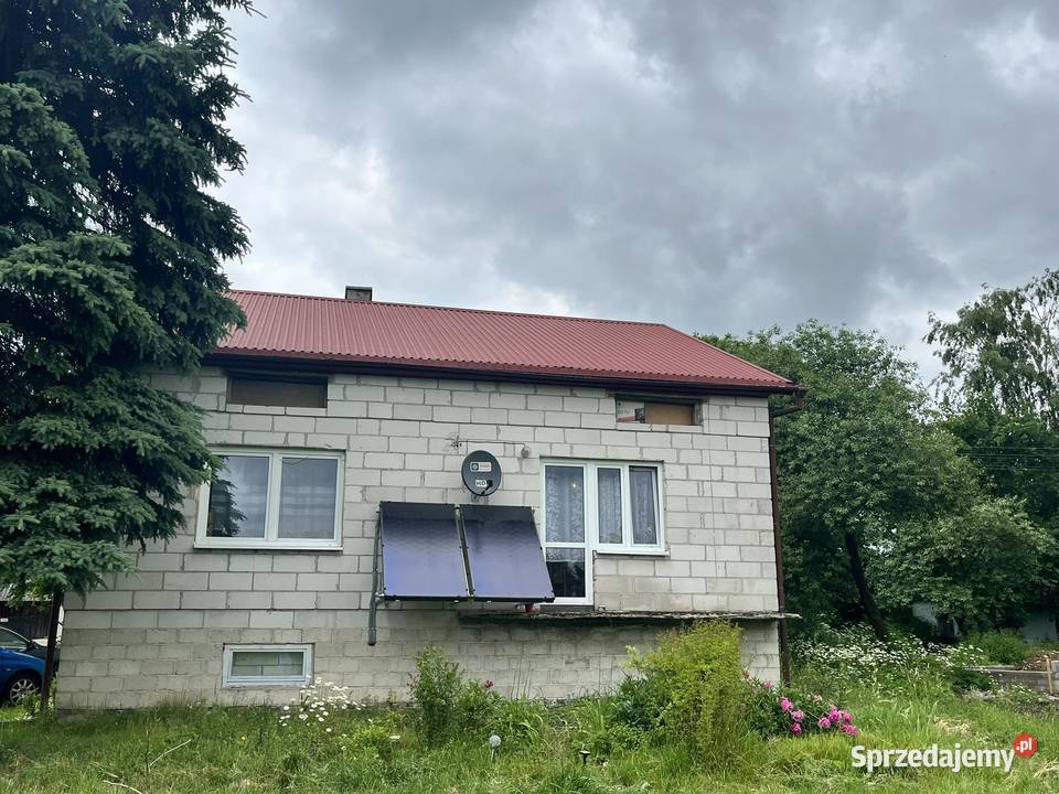 Dom murowany na działce 5010m2 z budynkami piwnica Bortatycze