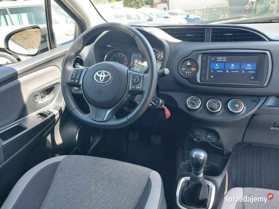 Toyota Yaris 1500 benz SALON pierwszy wł 100 mazowieckie Warszawa