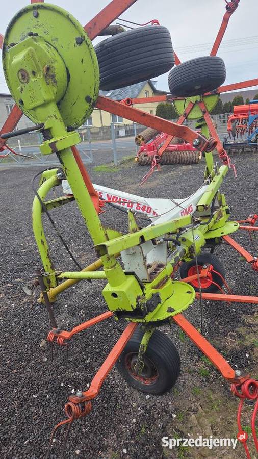 Claas volto 540 h Przetrząsarka Przegrabiarka Zgrabiarki i przetrząsacze Przecław sprzedam