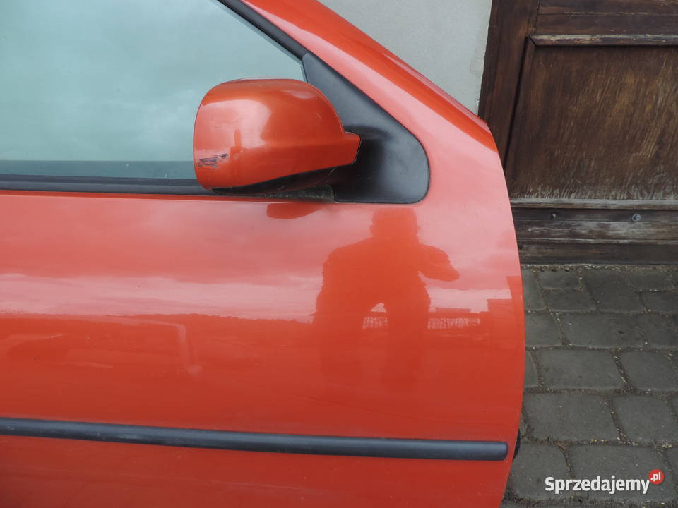 VOLKSWAGEN GOLF 4 IV 3D DRZWI PRAWY PRZÓD Rok produkcji 2002 Drzwi małopolskie Nowy Sącz