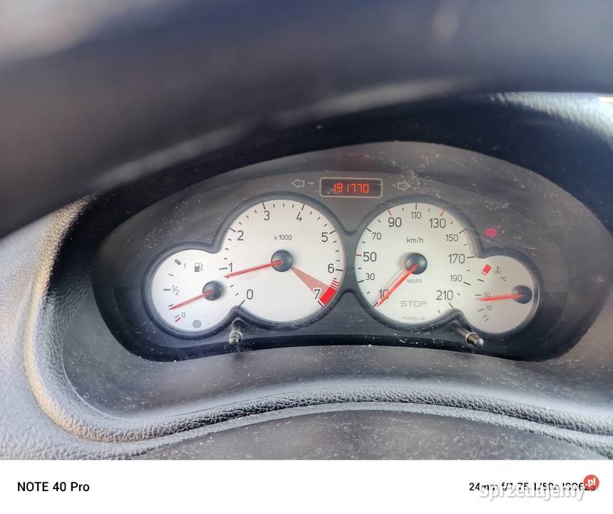 Sprzedam Peugeot 206 2004 przebieg 190 tysięcy Starczanowo