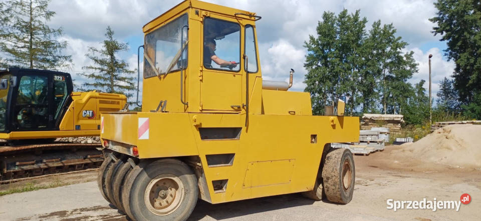 Walec ogumiony BOMAG BW 16 R 82 t podlaskie Izabelin