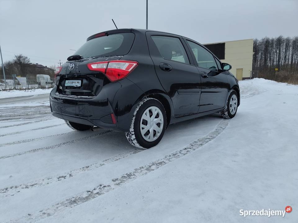 Toyota Yaris III 15 Benz Automat