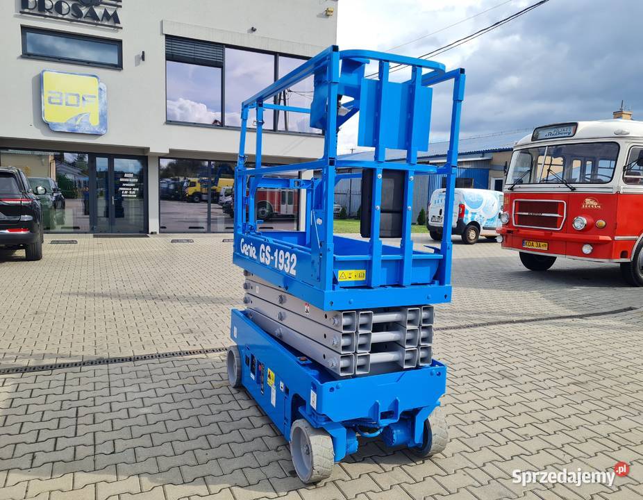 Podnośnik nożycowy elektryczny Genie GS1932 2017 Dąbrowa Tarnowska sprzedam